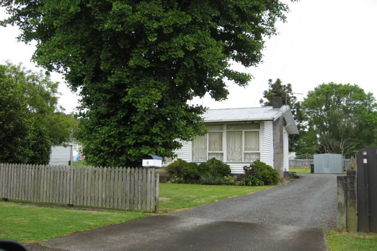 Photo of property in 4 Alamein Place, Pukekohe, 2120