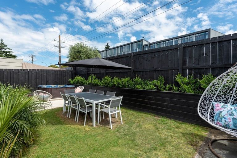 Photo of property in 433a Maunganui Road, Mount Maunganui, 3116