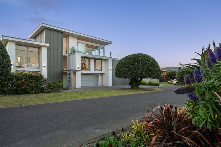 Photo of property in 27 Rita Way, Omaha, 0986