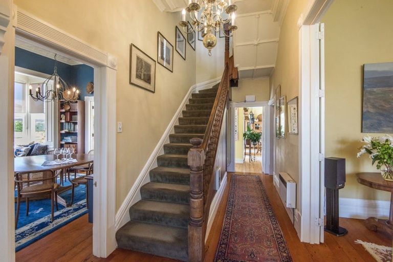 Photo of property in 42 Cheltenham Road, Devonport, Auckland, 0624