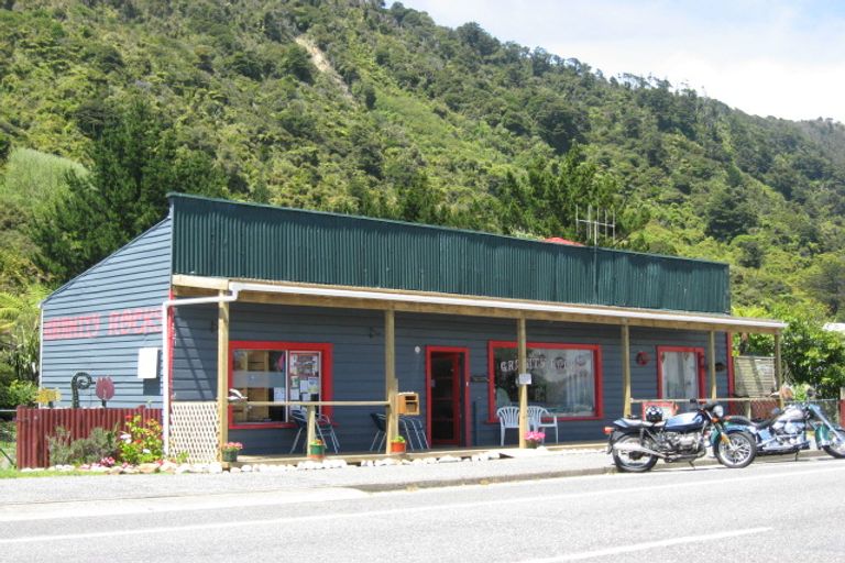 Photo of property in 107 Torea Street, Granity, 7823