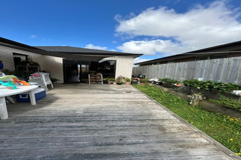 Photo of property in 46a Adams Road South, Pukekohe, 2120