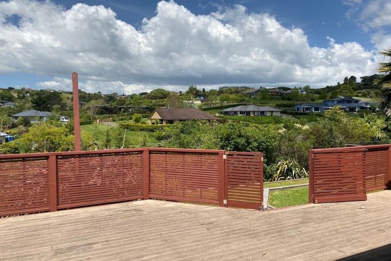 Photo of property in 20 Mamaku Rise, Welcome Bay, Tauranga, 3112
