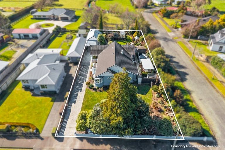 Photo of property in 17 Paterson Street, Pahiatua, 4910