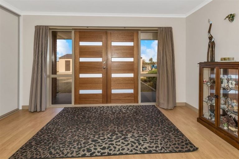 Photo of property in 124 Hodgsons Road, Loburn, Rangiora, 7472