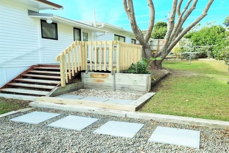 Photo of property in 448 Beach Road, Murrays Bay, Auckland, 0630