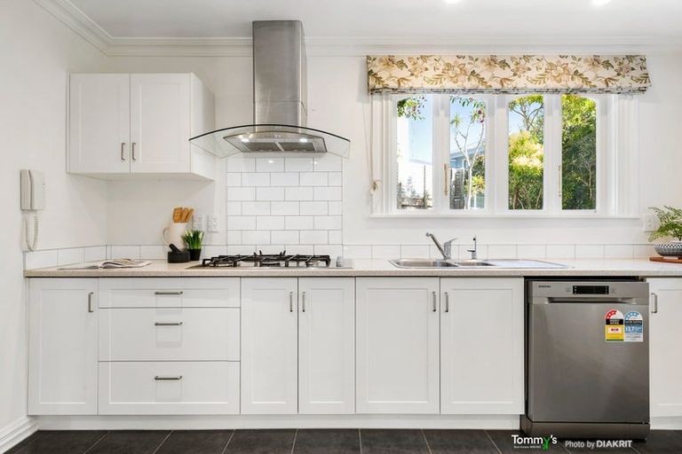 Photo of property in 1 Parliament Street, Thorndon, Wellington, 6011