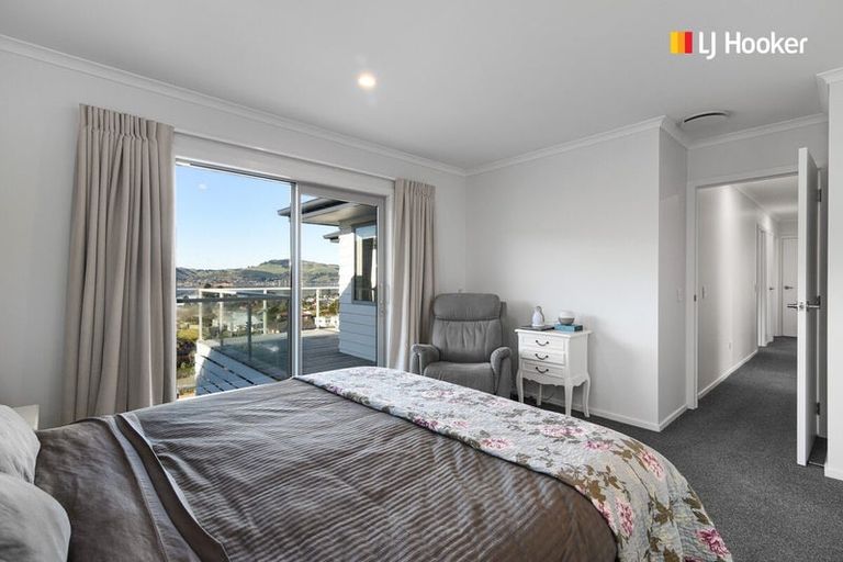 Photo of property in 17 Glendermid Close, Sawyers Bay, Port Chalmers, 9023