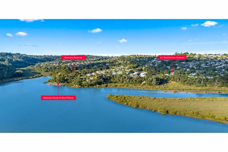 Photo of property in 61 Pemberton Avenue, Bayview, Auckland, 0629