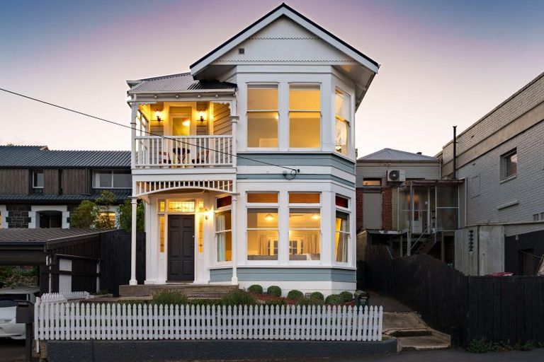 Photo of property in 31 Hart Street, Belleknowes, Dunedin, 9011