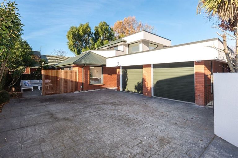 Photo of property in 440a Papanui Road, Strowan, Christchurch, 8052