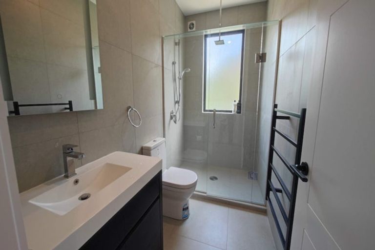 Photo of property in 48 Te Oneroa Way, Long Bay, Auckland, 0630