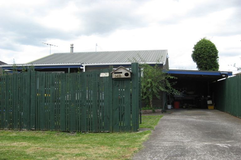 Photo of property in 14a Tainui Terrace, Mangere Bridge, Auckland, 2022
