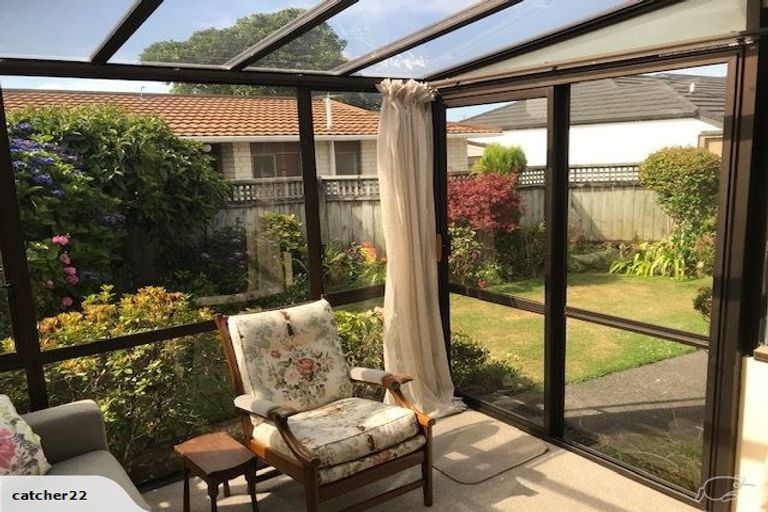 Photo of property in 1/12 Webster Street, Westown, New Plymouth, 4310