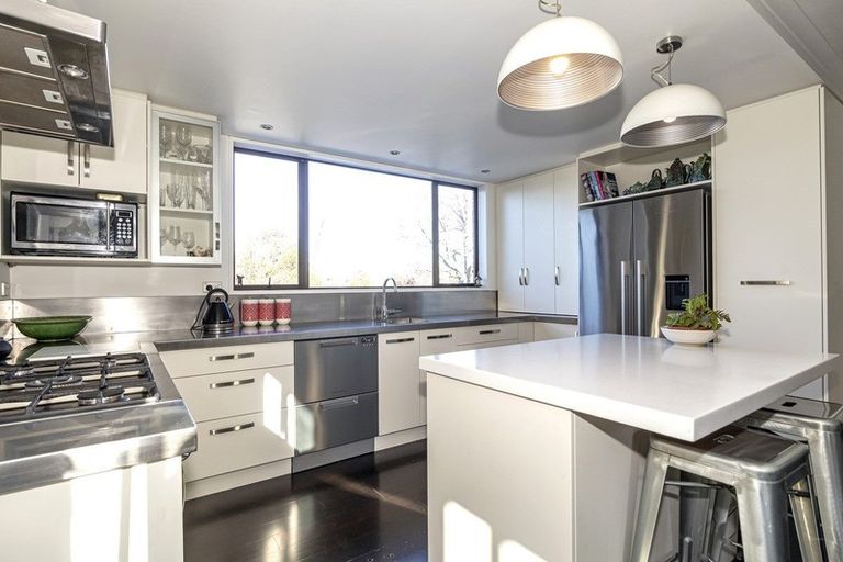 Photo of property in 50 Trafalgar Street, Maori Hill, Timaru, 7910