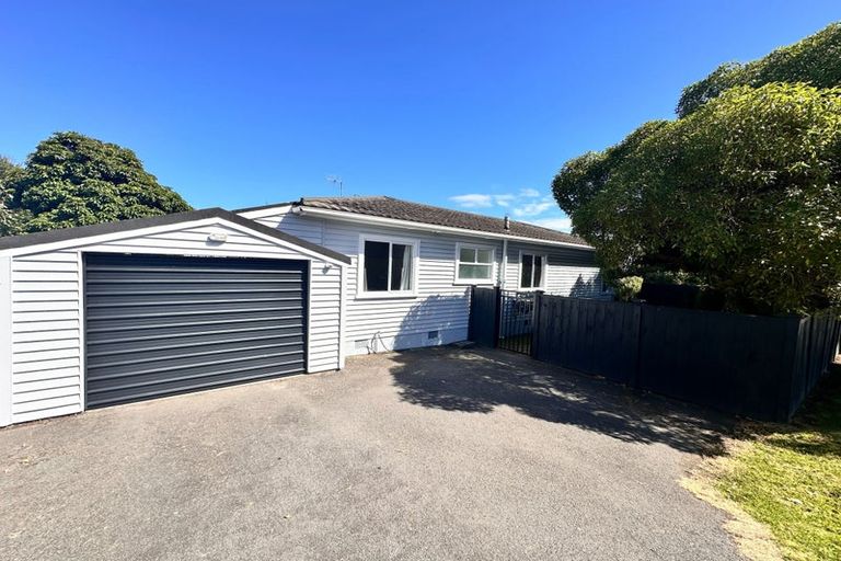 Photo of property in 22 Ngaio Road, Raumati Beach, Paraparaumu, 5032