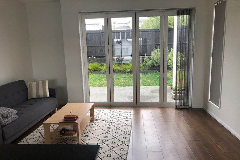 Photo of property in 17 Sunview Street, Silverdale, 0932