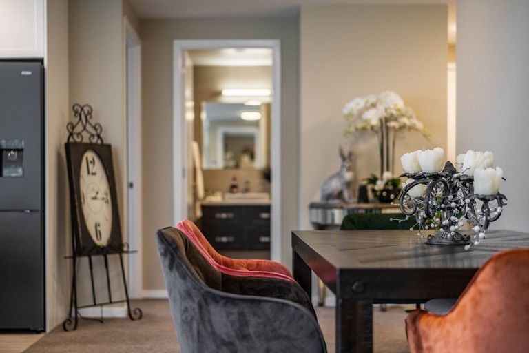 Photo of property in 207 Hibiscus Drive, Orewa, 0931