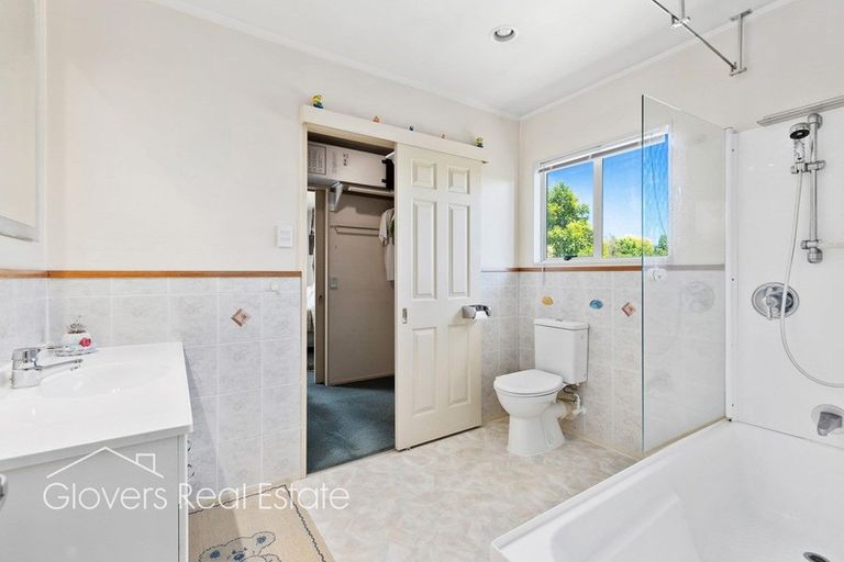 Photo of property in 9b Ambler Avenue, Glen Eden, Auckland, 0602