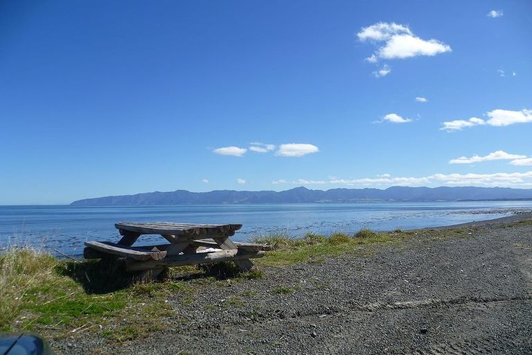 Photo of property in 1608 Cape Palliser Road, Cape Palliser, Pirinoa, 5772