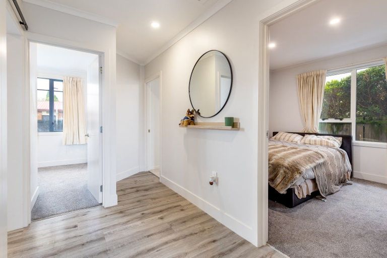 Photo of property in 17 Neill Street, Hornby, Christchurch, 8042