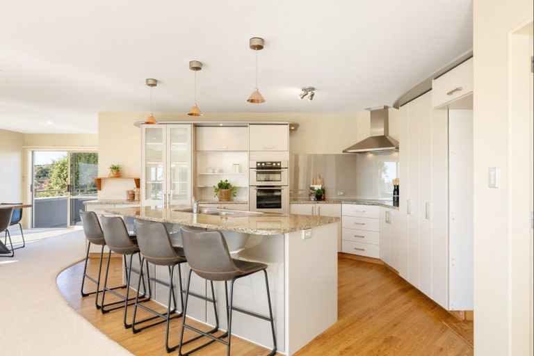 Photo of property in 53 Homestead Place, Welcome Bay, Tauranga, 3112