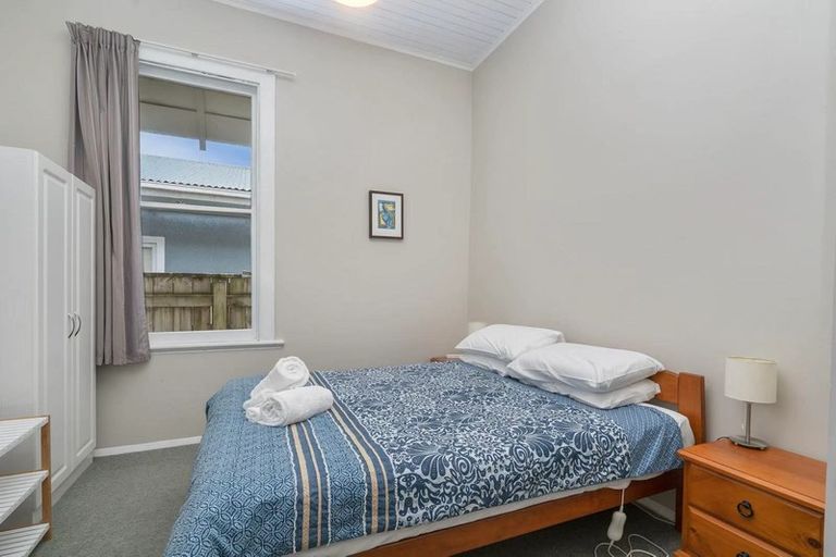 Photo of property in 17 Waldegrave Street, Palmerston North, 4410