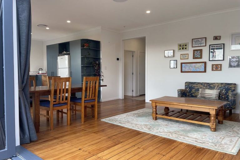 Photo of property in 238 Saint Aubyn Street, New Plymouth, 4310