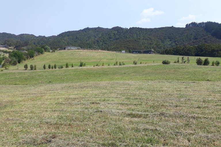 Photo of property in 44 Robert Hastie Drive, Mangawhai, 0573