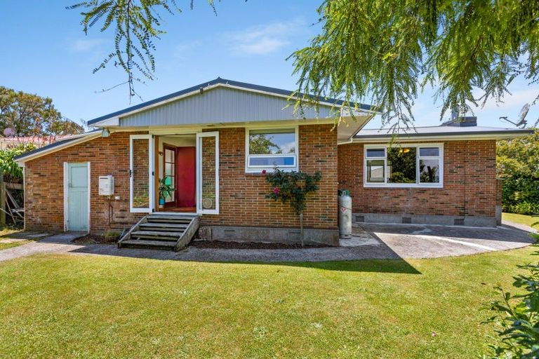Photo of property in 11 Dowman Street, Urenui, 4375