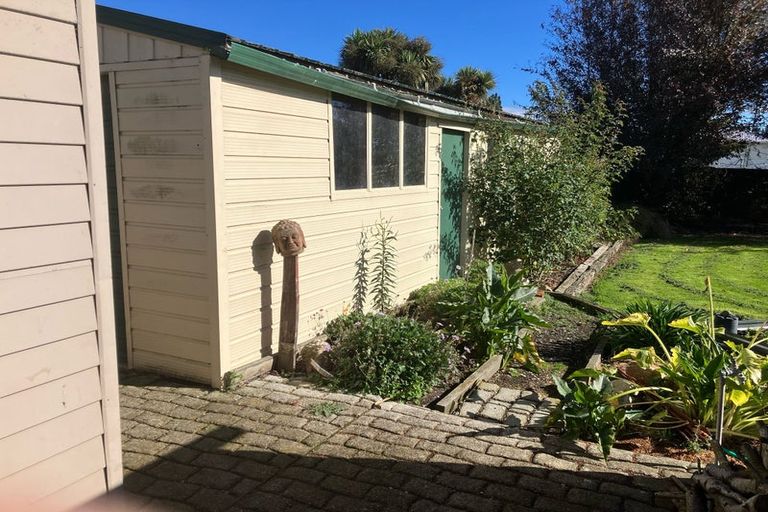 Photo of property in 44 Ajax Street, Milton, 9220