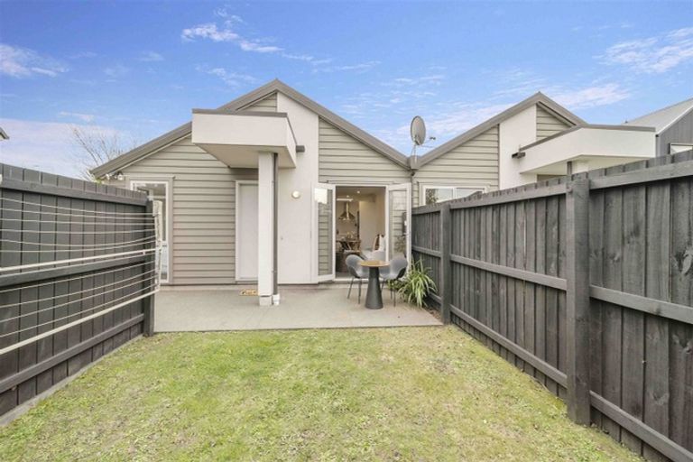 Photo of property in 3/10 Lindsay Street, St Albans, Christchurch, 8014