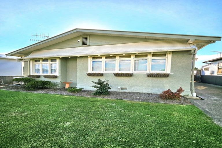 Photo of property in 71 Kennedy Road, Napier South, Napier, 4110