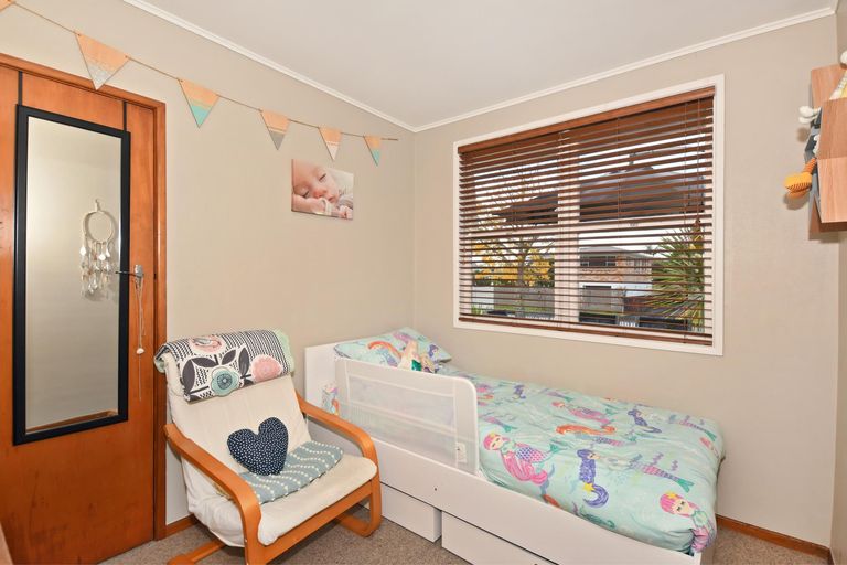 Photo of property in 13 Erin Street, Tikipunga, Whangarei, 0112