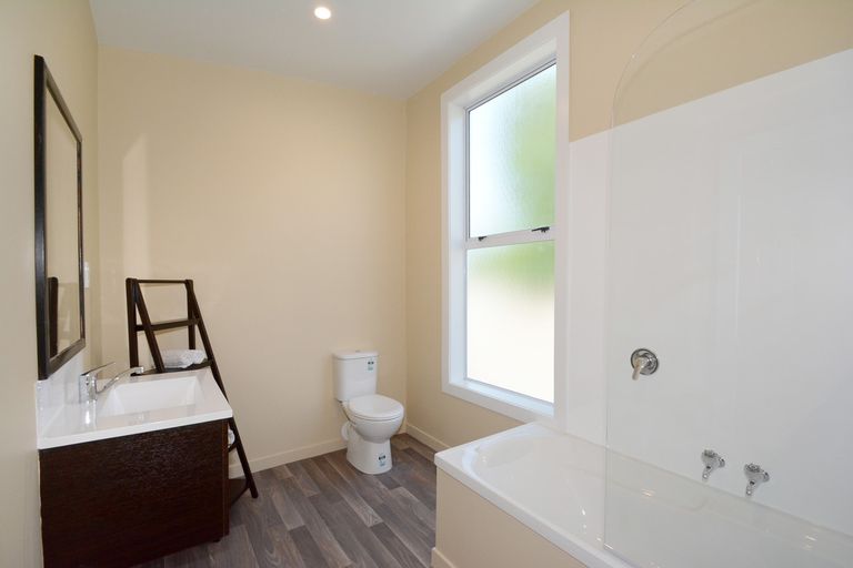 Photo of property in 17 Wesley Street, South Dunedin, Dunedin, 9012