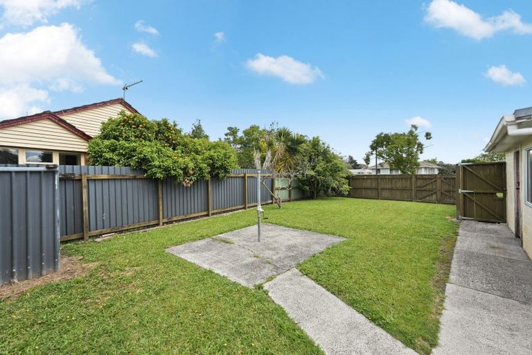Photo of property in 32 Croall Crescent, St Andrews, Hamilton, 3200