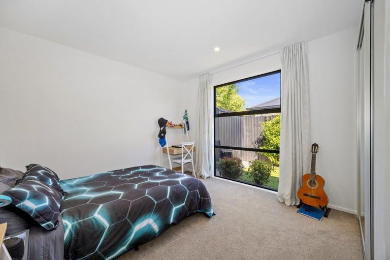 Photo of property in 18 Karere Avenue, Marshland, Christchurch, 8083