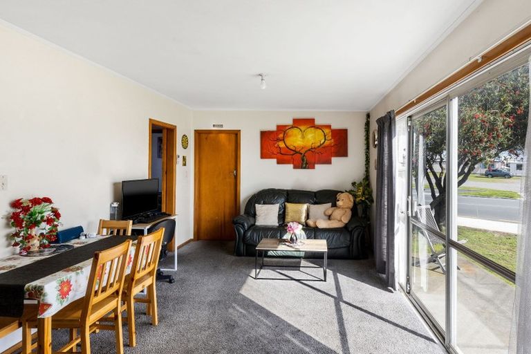 Photo of property in 4/41 Kawaka Street, Mount Maunganui, 3116