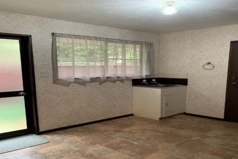 Photo of property in 30 Corfe Street, Ilam, Christchurch, 8041