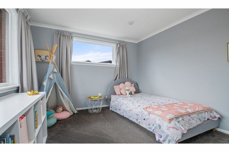 Photo of property in 1/56 Nottingham Avenue, Halswell, Christchurch, 8025