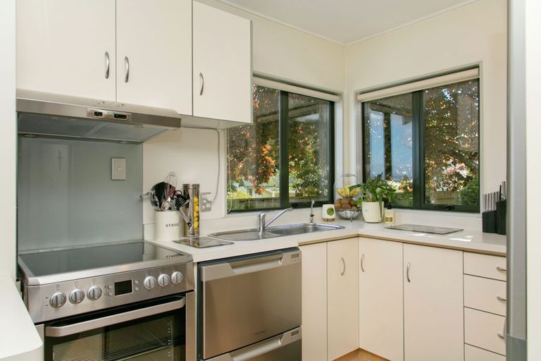 Photo of property in 162 Te Heuheu Street, Taupo, 3330