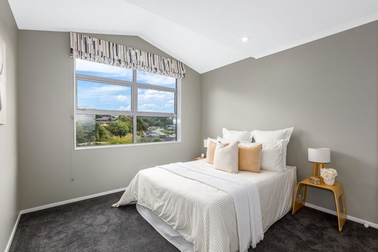 Photo of property in 9a Observatory Close, Whitby, Porirua, 5024