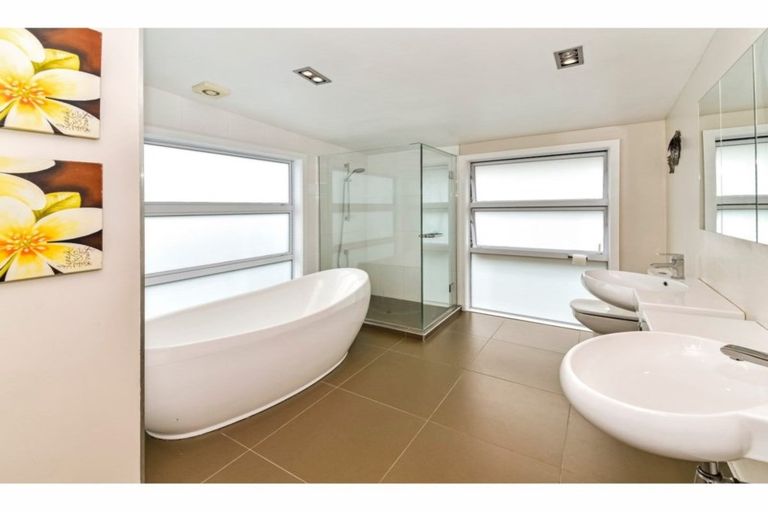 Photo of property in 8 Rewa Road, Maraetai, Auckland, 2018