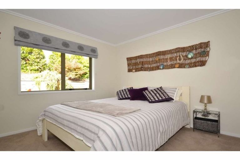 Photo of property in 20 Access Heights, Kerikeri, 0230