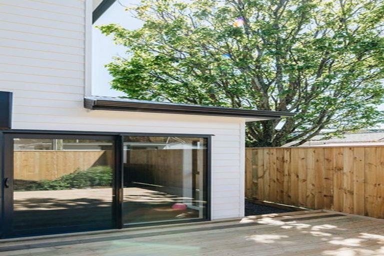 Photo of property in 1332 High Street, Taita, Lower Hutt, 5011