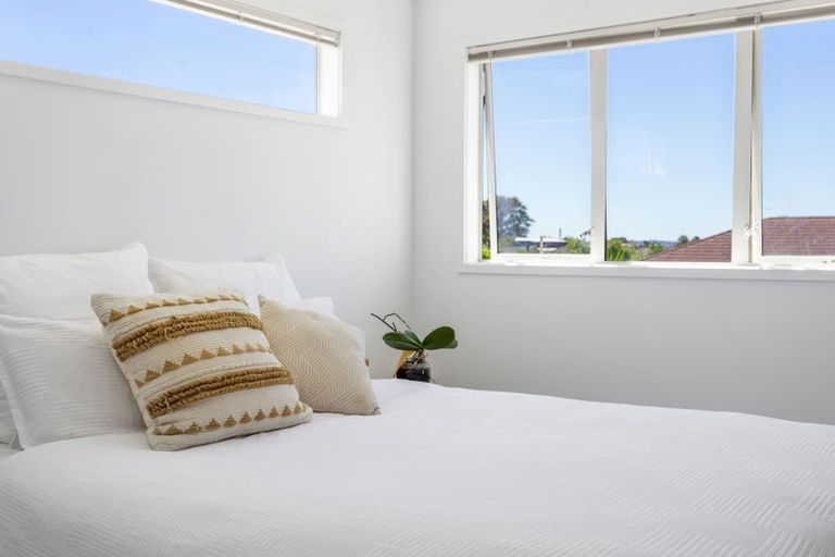 Photo of property in 418a Old Te Atatu Road, Te Atatu Peninsula, Auckland, 0610