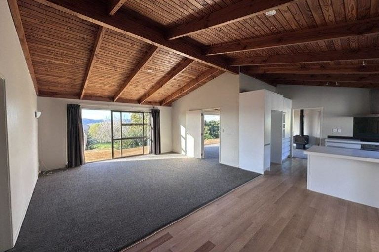 Photo of property in 401 Oneriri Road, Kaiwaka, 0573