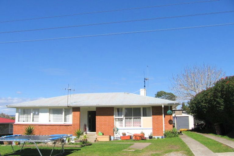 Photo of property in 9 Beaufort Avenue, Brookfield, Tauranga, 3110