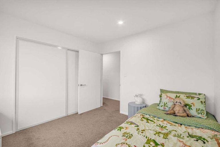 Photo of property in 10 Te Pakiaka Road, Pegasus, 7612