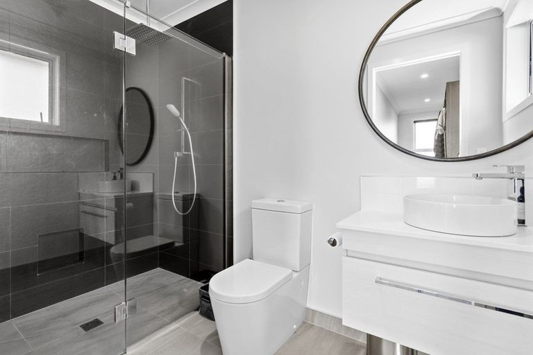 Photo of property in 30 Seachange Drive, Leamington, Cambridge, 3432